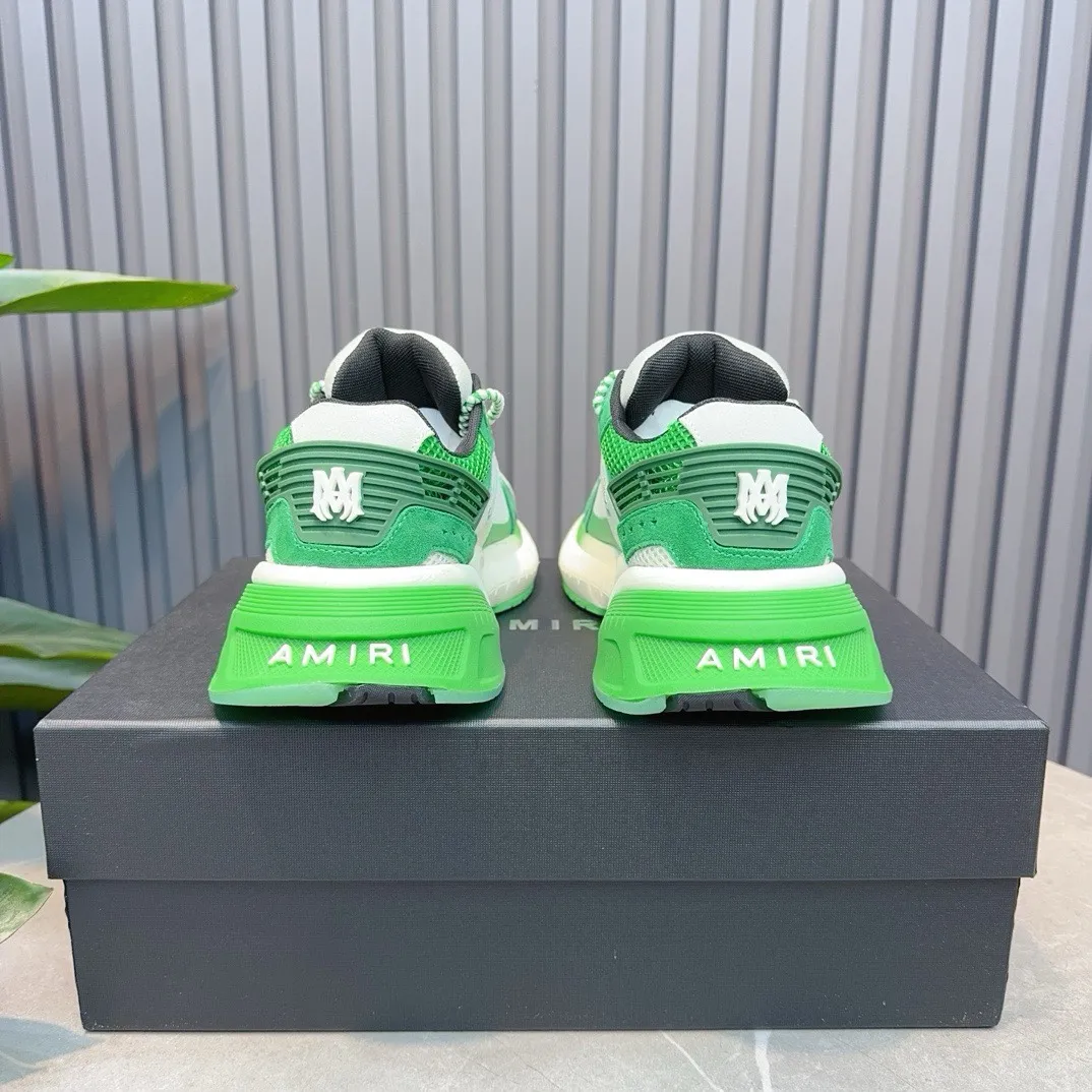 [AMIRI Amir] P: 760💰Size for couples: Female 35-40; Male 39-44; (Customized at 45.46) AMIRI Amir New Autumn and Winter Products New Autumn Latest Catwalk Couple Color Block Bread Casual Sports Shoes Series〰 Full of detailed casual fashion style New generation of bone shoes popular classic upgrades Super comfortable and super popular! AUTRY is an exclusive version of AUTRY couple casual shoes from a high street brand in Los Angeles. Many celebrity Internet celebrities have the same style. Chinese new rapper Xiaobai Gali, Wang Yibo, Yang Mi and other Internet celebrity bloggers are competing for their feet. The three-dimensional molded metal logo on the side of the AJ1 shoe is on par with Nike's popular Fog. The heroic value instantly has a bit of punk rock flavor, all showing fashion sense and street style... ▪ Upper: original custom-made cowhide + original custom-made breathable mesh ▪Inner lining: original customized breathable mesh ▪Outsole: original molded two-color TPU rubber combination outsole.